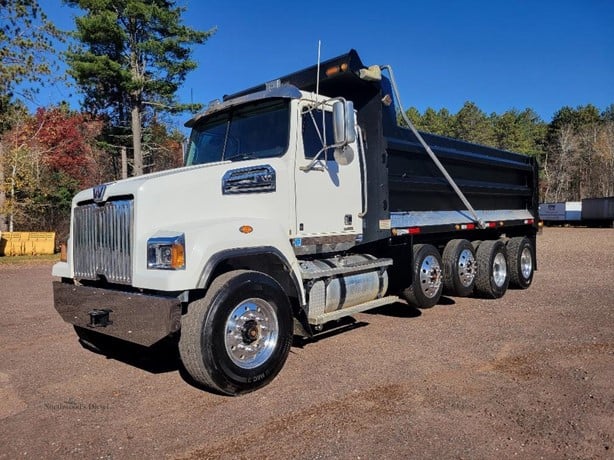 2016 KENWORTH T880